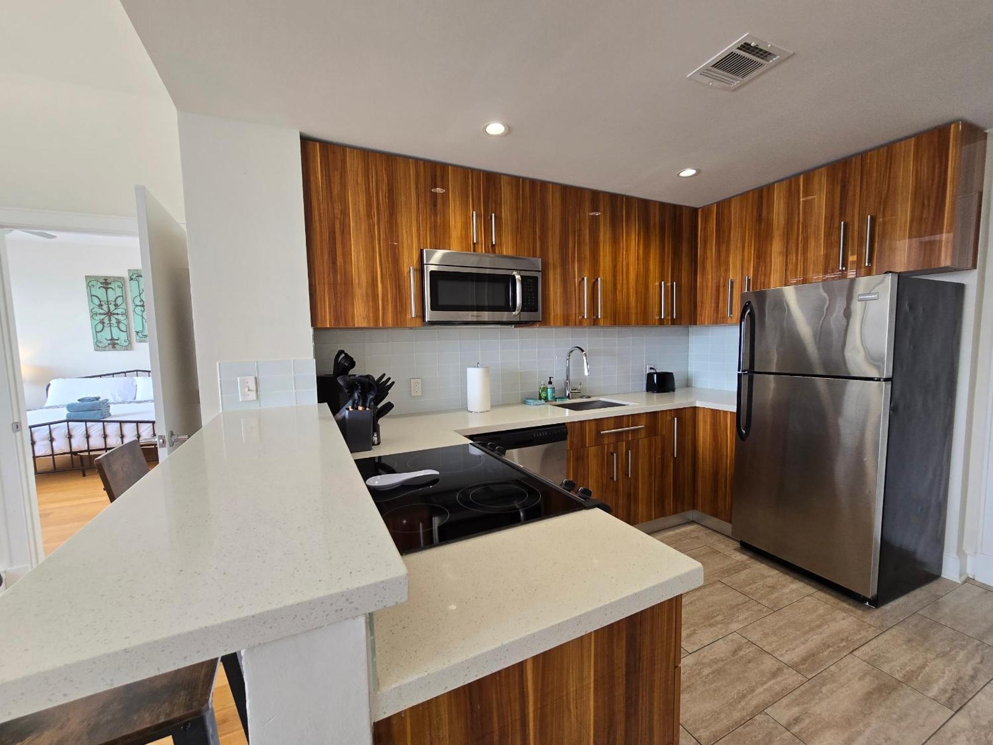 Amazing Condos Beautiful View 2 Blocks To French Quarter, Small Rooftop Pool, Gym, Seanger Theater, Super Dome, And Bourbon St Nueva Orleans Habitación foto