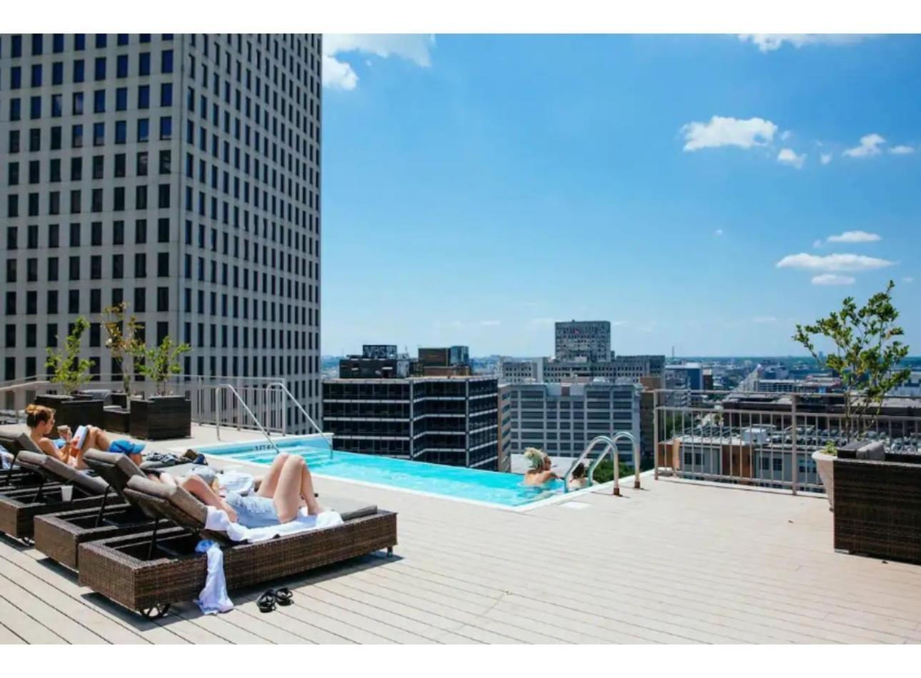 Amazing Condos Beautiful View 2 Blocks To French Quarter, Small Rooftop Pool, Gym, Seanger Theater, Super Dome, And Bourbon St Nueva Orleans Exterior foto